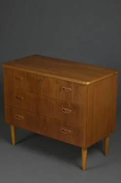 Online Pamono Scandinavian Teak Chest of Drawers, 1960s