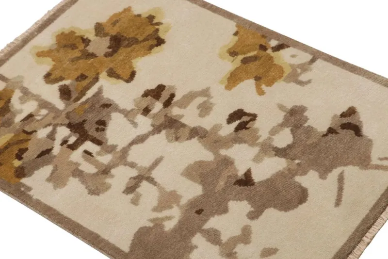 Discount Pamono Scatter Rug with Impressionist Floral from R&K Principal Jahanshah Nazmiyal