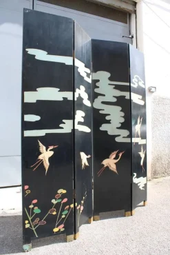 Pamono Screen in Chinese Lacquer with Enamel and Lotus Flower Decorations, 1950s><noscript><img width=