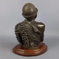 Pamono Sculpture Bust of a Peasant with Bunches of Grapes, Late 1800s, Bronze on a Wooden Base><noscript><img width=