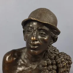 Pamono Sculpture Bust of a Peasant with Bunches of Grapes, Late 1800s, Bronze on a Wooden Base><noscript><img width=