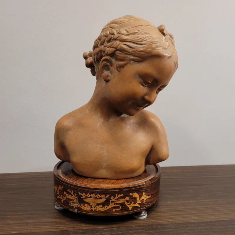 Pamono Sculpture Bust of Girl, 1940s, Terracotta> Sculpture