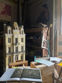 Pamono Second Empire Dollhouse Yet Unnamed Eric Lansdown 2025 Gabian France><noscript><img width=