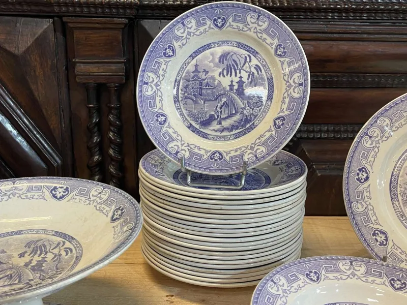 Pamono Service from Yeddo Sarreguemines, Early 20th Century, Set of 67> Dinner Plates & Bowls