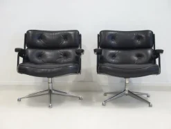 Clearance Pamono Set of Executive Chairs in Black Leather by Charles and Ray Eames, 1960s