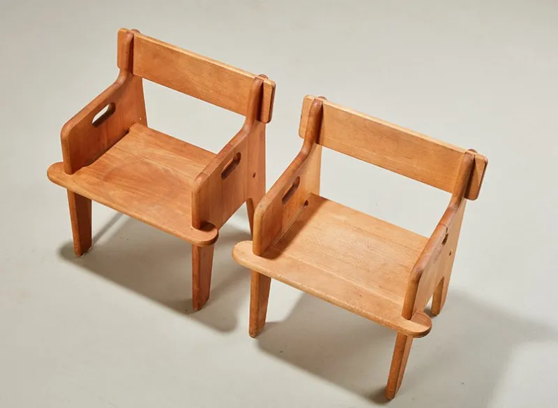Pamono Set of First Edition Peter's Child Chairs by Hans Wegner for Fredericia, Denmark, 1944> Children's Chairs