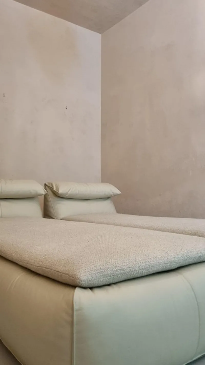 Pamono Set of Le Bambole Daybeds by Mario Bellini for B&b Italia, 1970s> Daybeds & Chaises Lounges