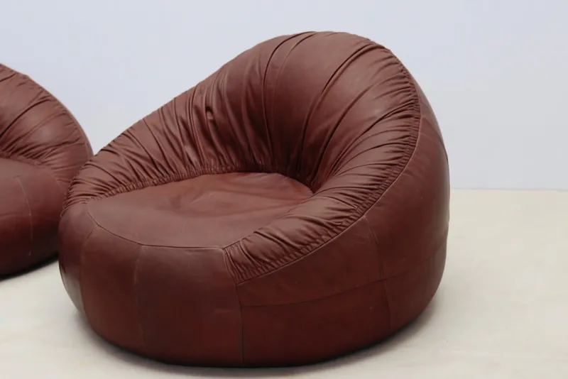 Discount Pamono Set of Pangolin Leather Sofa and Armchair by Egg Designs, 2015