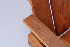 Pamono Set of Pine Crate Wood Children's Chairs in the style of Gerrit Rietveld, 1980s><noscript><img width=