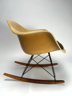 Pamono Set of Shell Fiberglass Rar Rockers attributed to Eames for Herman Miller, 1960s