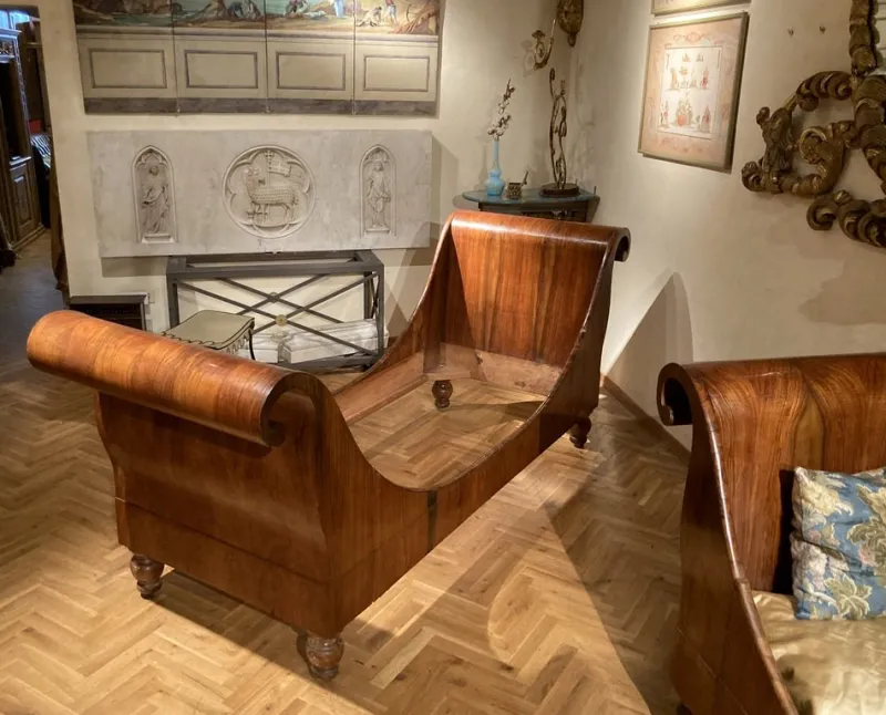 Pamono Set of 19th Century Italian Empire Flamed Walnut Sleigh Beds or Daybeds> Daybeds & Chaises Lounges