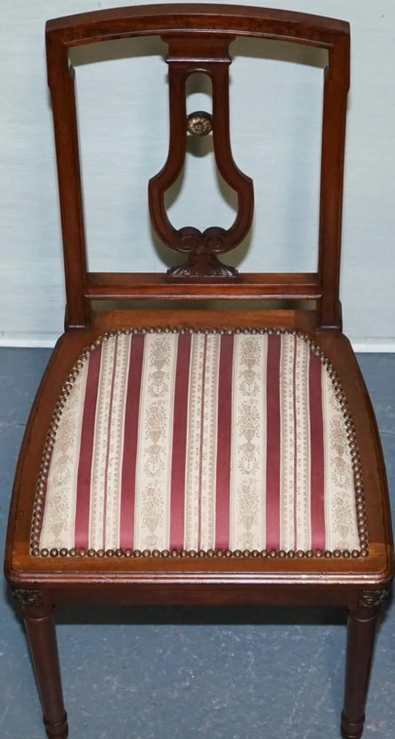 Pamono Set of Vintage Hardwood Dining Chairs with Carved Detail> Side Chairs & Dining Chairs