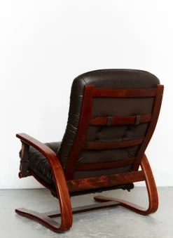 Sale Pamono Set of Vintage Scandinavian Armchair with Ottoman by Arnt Lande for Westnofa, 1970s