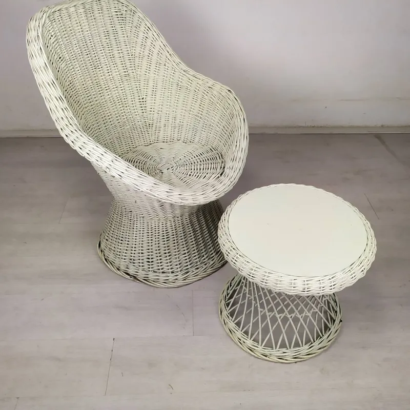 Pamono Set of Vintage White Rattan Armchair and Table> Garden Seating