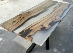Pamono Seta Table in Epoxy Resin by Andrea Toffanin for Hood - Back & Forth Design><noscript><img width=