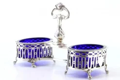 Best Pamono Silver and Blue Glass Salt and Pepper Shakers with Cut-Outs and Claw-Shaped Feet, Set of 3