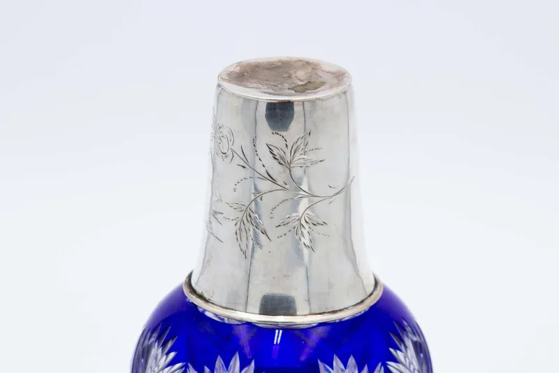 Pamono Silver and Cut Glass Night Bottle & Coaster with Flower Engravings, Set of 2> Bottles, Carafes & Jugs