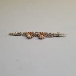 Pamono Silver Brochette with Gold Rosettes and Diamonds, 1900s> Brooches