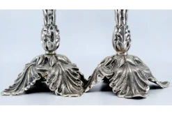 Pamono Silver Candlesticks Embossed with Acanthus Leaves and Resting on Three Feet, Set of 2><noscript><img width=