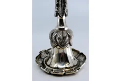 Pamono Silver Candlesticks Embossed with Acanthus Leaves and Resting on Three Feet, Set of 2><noscript><img width=