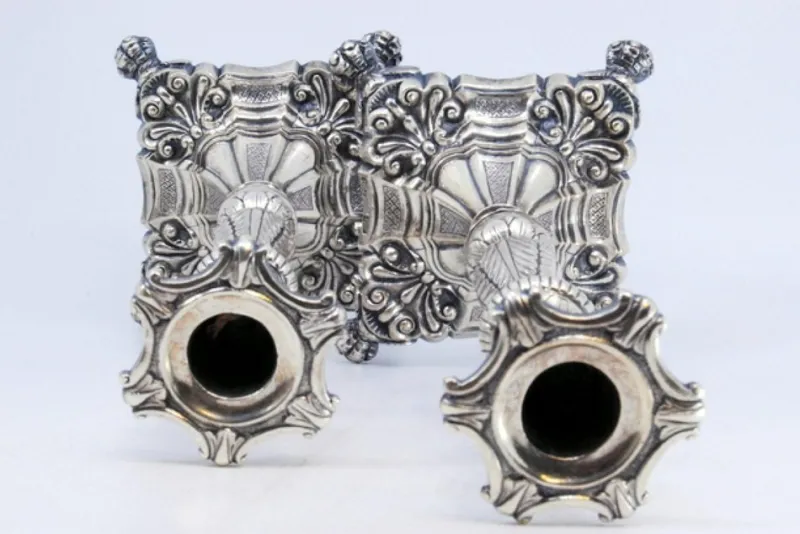 Pamono Silver Candlesticks with Stems Embossed with Palms, Set of 2> Candleholders