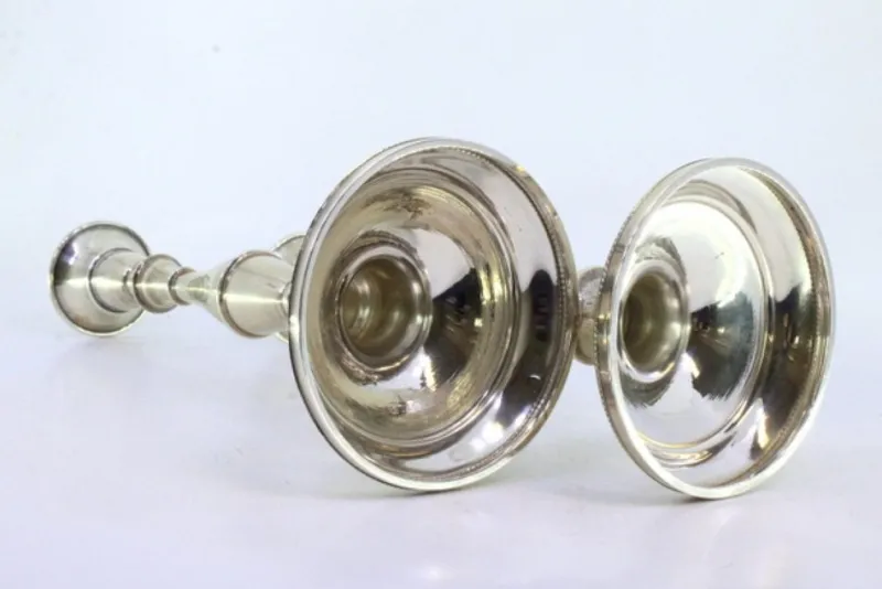 Pamono Silver Candlesticks with Smooth Stems, Set of 2> Candleholders