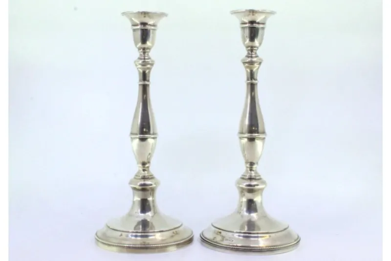 Pamono Silver Candlesticks with Smooth Stems, Set of 2> Candleholders