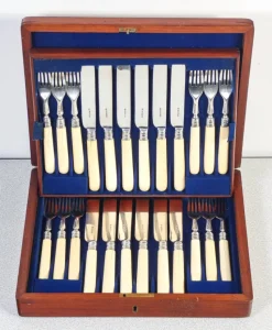 Pamono Silver Cutlery Service by Henry Wilkinson, 1872, Set of 24> Cutlery & Serving Utensils