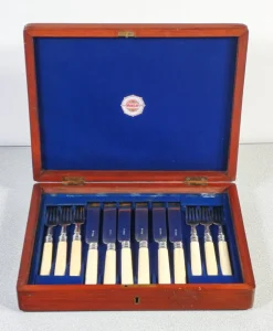 Pamono Silver Cutlery Service by Henry Wilkinson, 1872, Set of 24> Cutlery & Serving Utensils