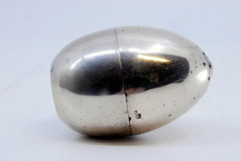 Best Pamono Silver Egg-Shaped Salt Shaker with Ballast Inside