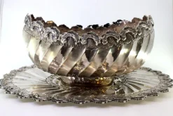 Pamono Silver Fruit Bowl with Raised Floral Motifs, Shell-Shaped Friezes, Spiral Body and Elliptical Base><noscript><img width=