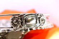 Best Pamono Silver Fruit Bowl with Shell Reliefs and Floral Motifs