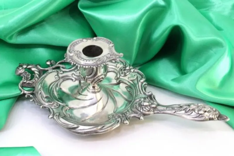 Pamono Silver Paddle with Reliefs, Applications and Cutouts & Handle Resting on a Circular Base> Candleholders