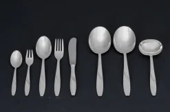 Pamono Silver-Plated Cutlery Set for 6, 1950s, Set of 33> Cutlery & Serving Utensils