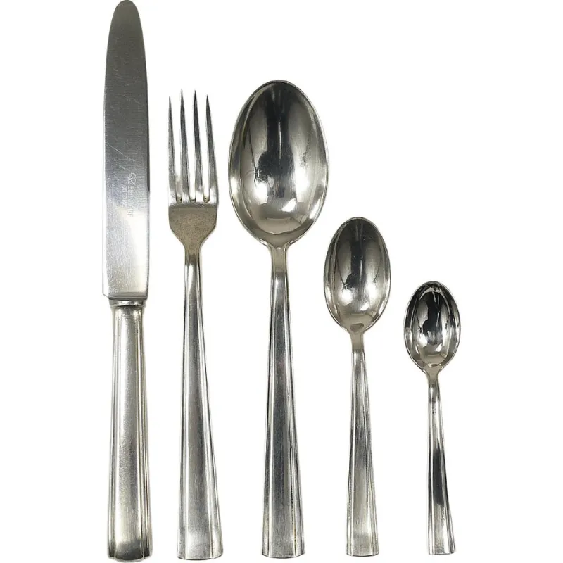 Hot Pamono Silver-Plated Flatware Cutlery for Six by Gio Ponti for Krupp, Austria, 1950s, Set of 31
