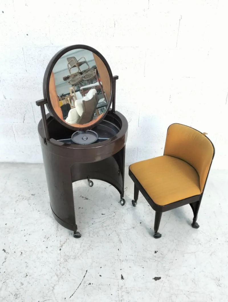 Pamono Silvi Vanity Table on Wheels and Chair from Studio Kastilia, 1970s, Set of 2