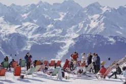 Pamono Slim Aarons, Lounging in Verbier, Limited Edition Estate Stamped Photographic Print, 1970s> Minimalist