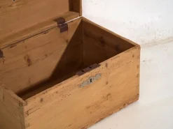Pamono Small Antique Chest, 1920s><noscript><img width=