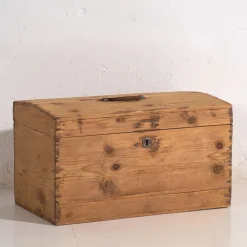 Pamono Small Antique Chest, 1920s