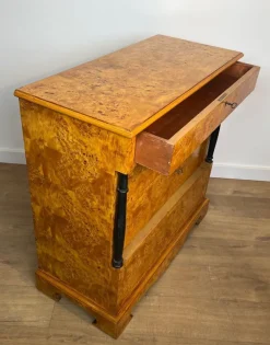 Sale Pamono Small Biedermeier Style Chest of 4 Drawers in Bird's-Eye Maple
