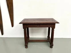 Pamono Small Carved Oak Writing Table, 19th Century><noscript><img width=