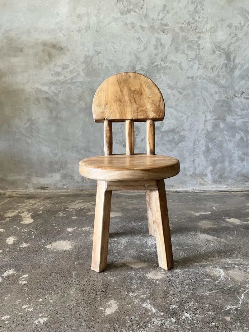 Pamono Small Children's Chair in Natural Blond Teak with Three-Bar Back> Children's Chairs