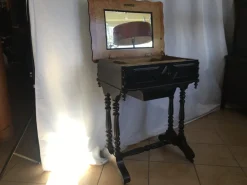 Pamono Small Dressing Table, 19th Century><noscript><img width=