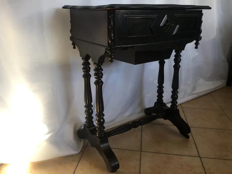 Pamono Small Dressing Table, 19th Century> Dressing Tables