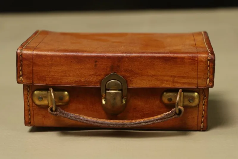 Best Pamono Small Leather Suitcase or Trunk