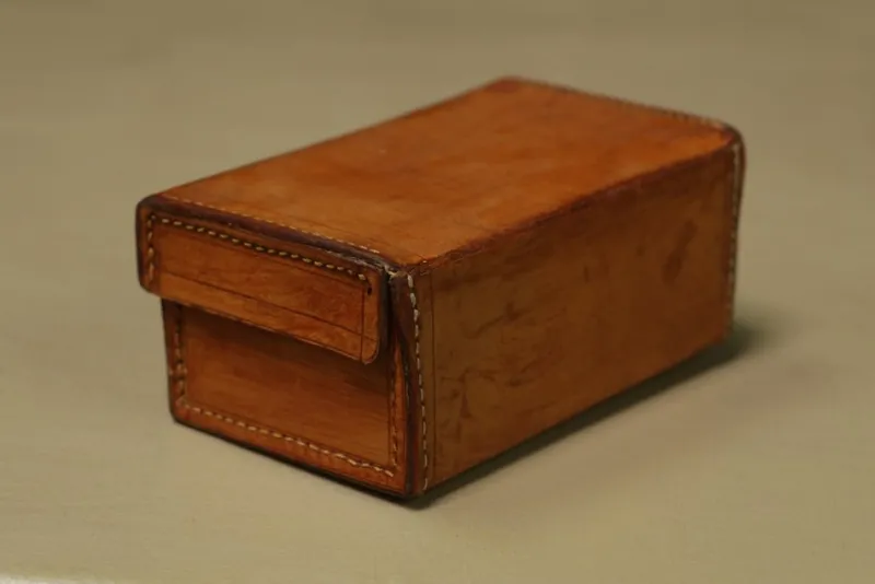 Best Pamono Small Leather Suitcase or Trunk