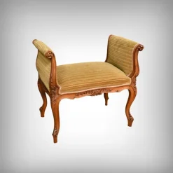 Sale Pamono Small Louis XV Style Bench with Armrests in Blond Mahogany, 1920s