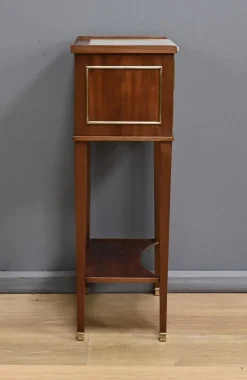 Sale Pamono Small Mid-Century Louis XVI Style Mahogany Side Table, 1950s