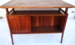Pamono Small Mid-Century Modern Desk, 1950s-1970s><noscript><img width=