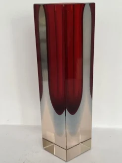 Discount Pamono Small Murano Sommerso Block Vase in Red, Blue & Pink, 1970s